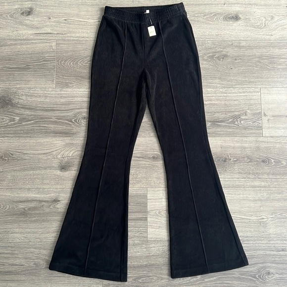 aerie Pants - NWT Aerie Groove On Velour Ribbed Flare Pants High Waist Black / Women's XS